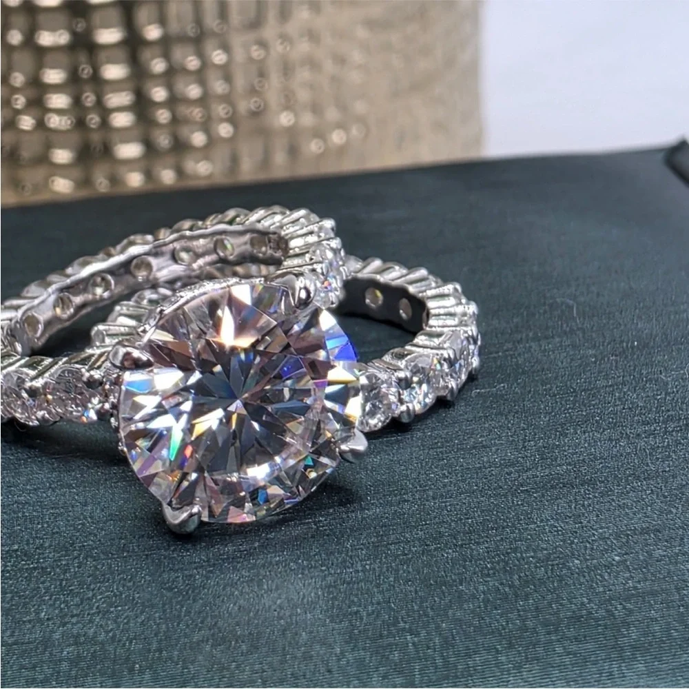 💎 4CT 🔥 FIRE Moissanite Engagement Ring + Eternity Band Set (Size 5)
